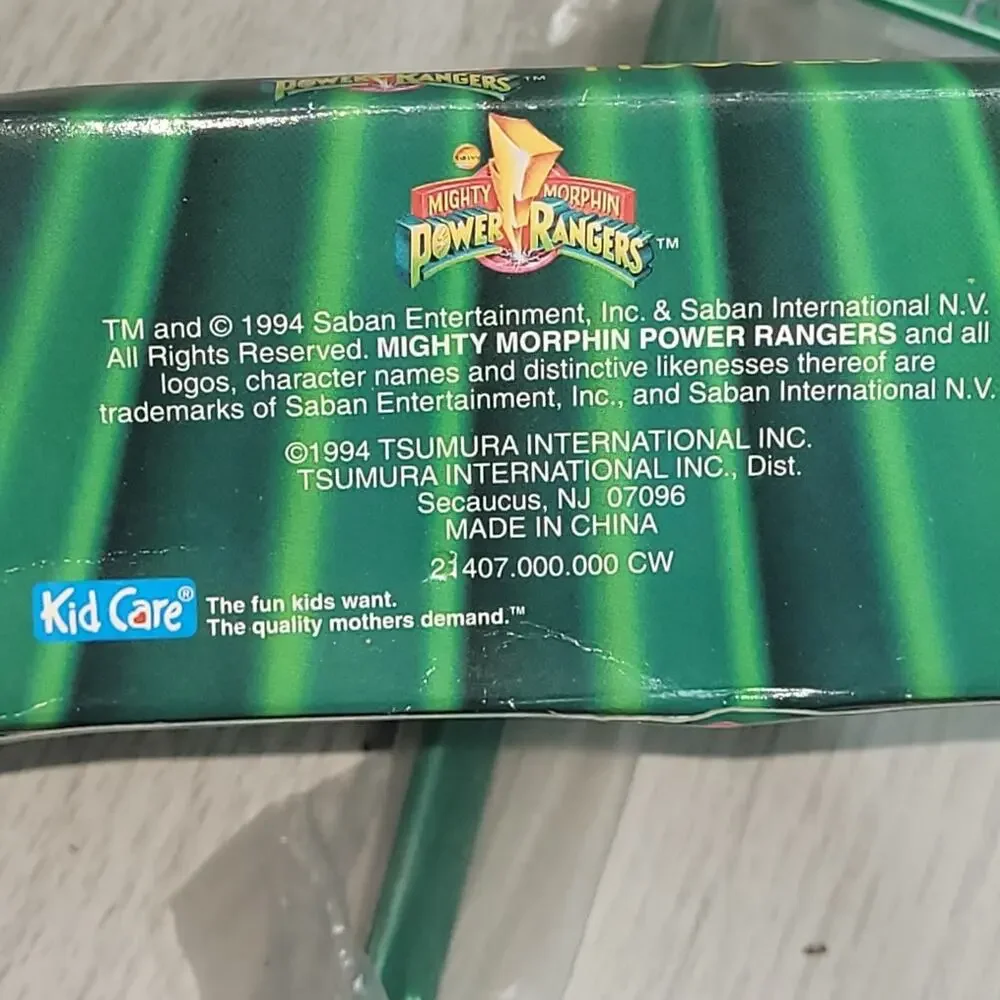 Vtg 94' Mighty Morphin Power Rangers Gift Set Kleenex Soap Brush Toothbrush